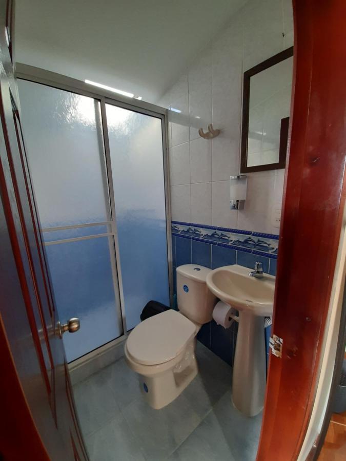 Km0 Hostel Саленто Екстер'єр фото
