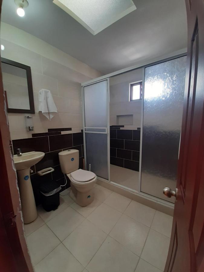 Km0 Hostel Саленто Екстер'єр фото